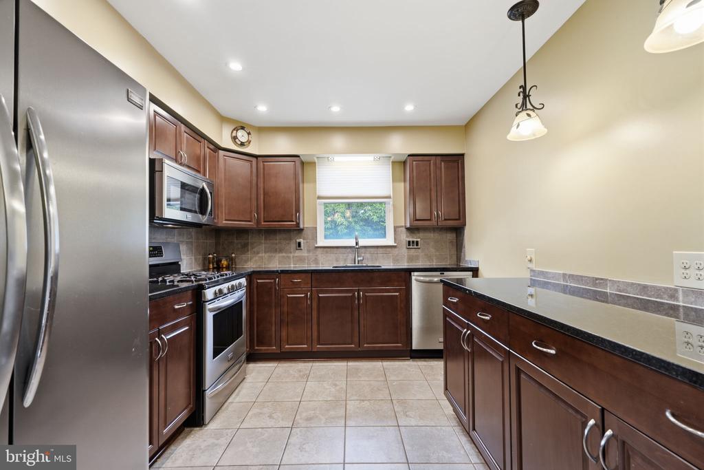 1183 MOREFIELD ROAD
