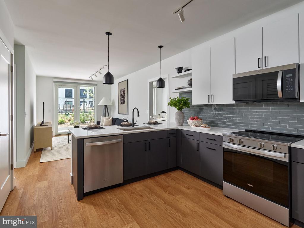 1200 NORMANDY PLACE Unit: 1346