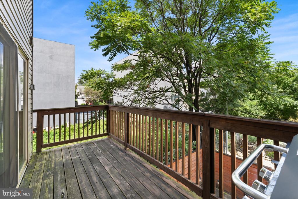 631 W OXFORD STREET Unit: 2