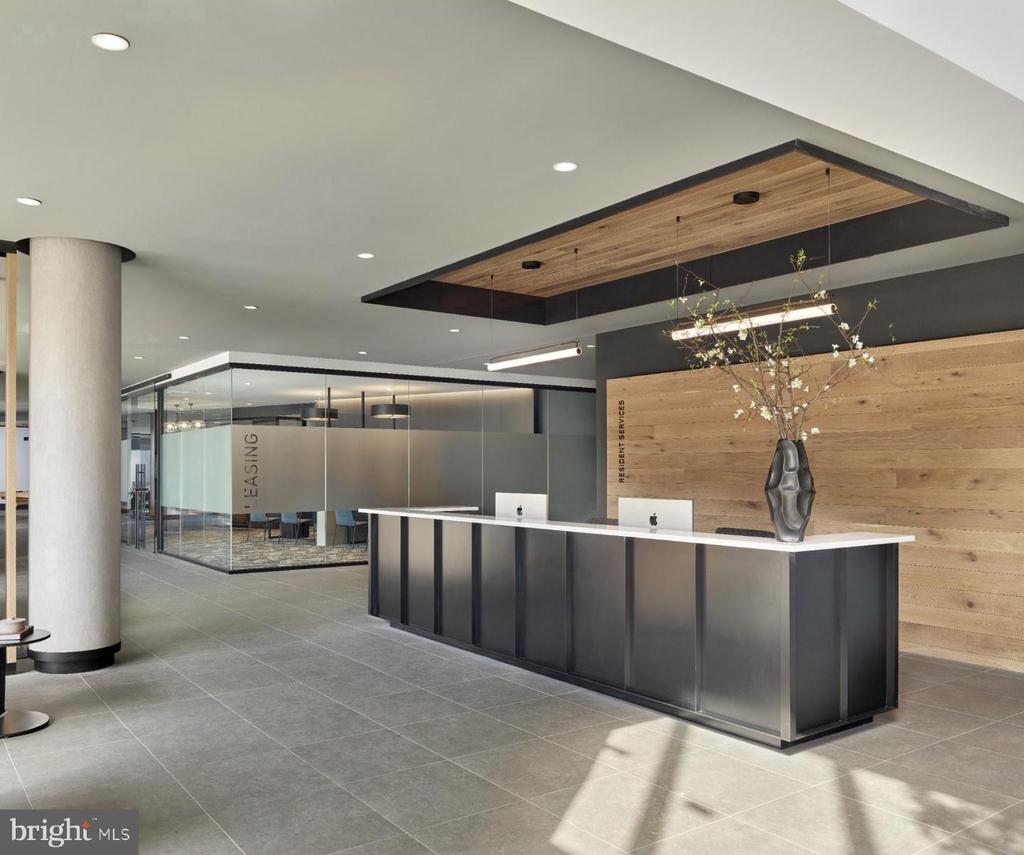 1200 NORMANDY PLACE Unit: 1652