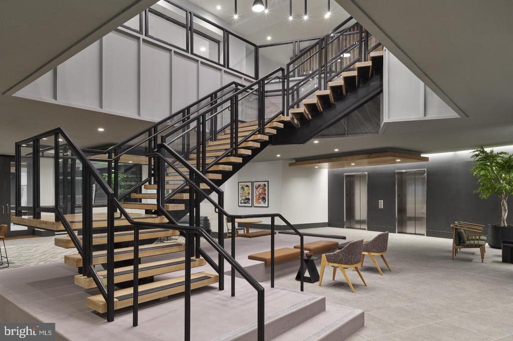 1200 NORMANDY PLACE Unit: 1652