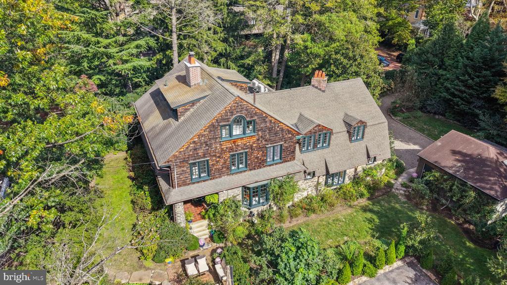 441 W STAFFORD STREET