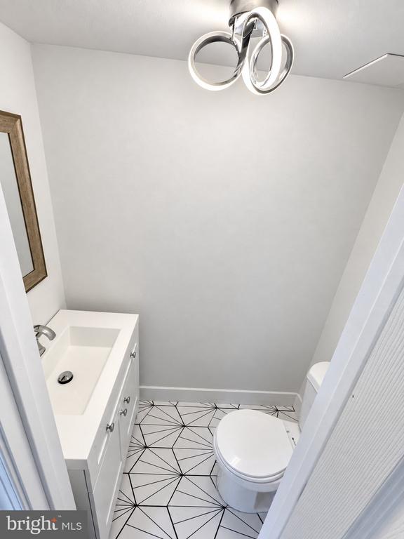 3850 WOODHAVEN ROAD Unit: 704