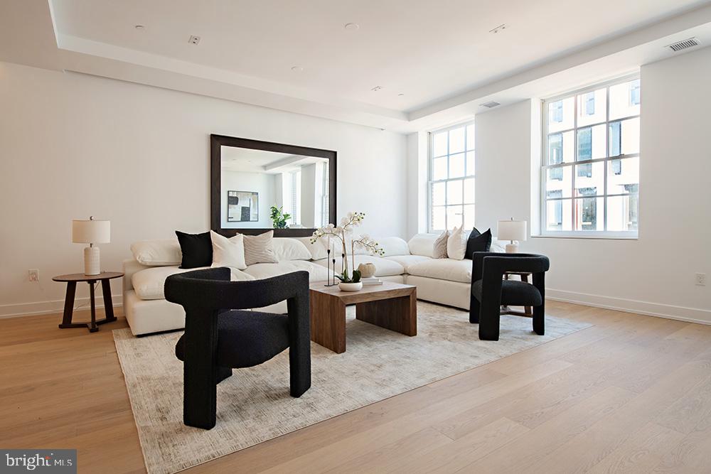 124 N 2ND STREET Unit: #4