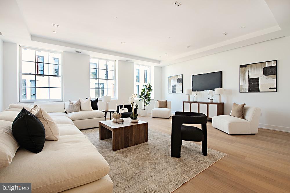 124 N 2ND STREET Unit: #4
