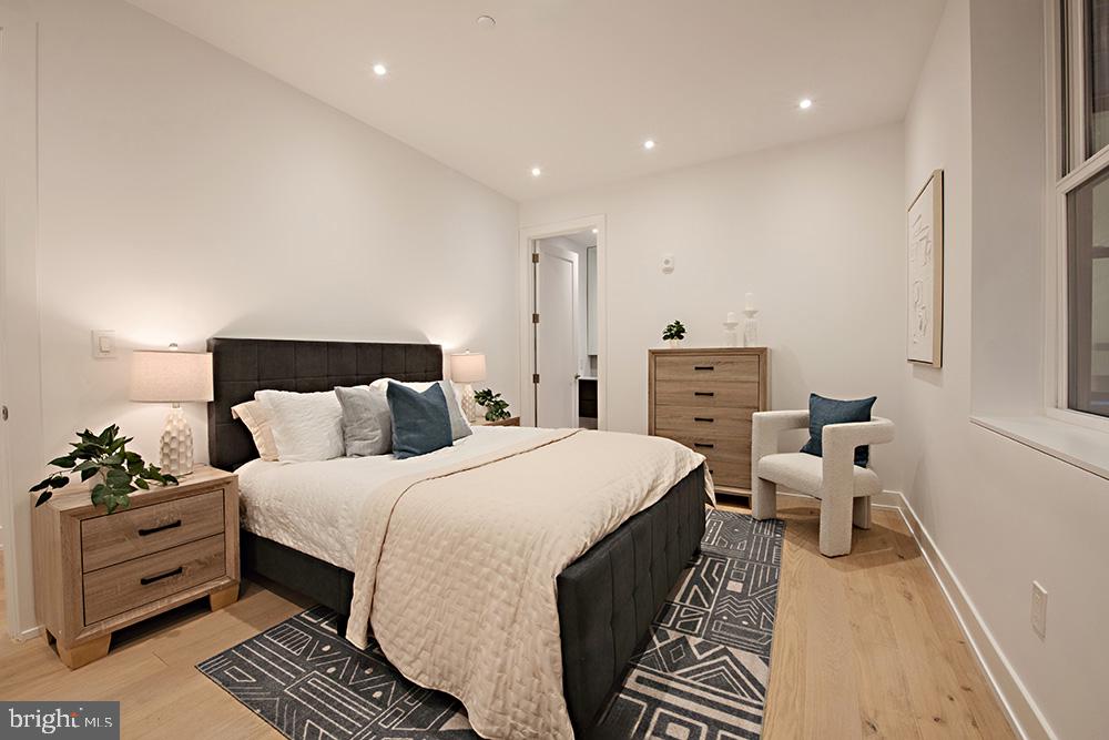 124 N 2ND STREET Unit: #4