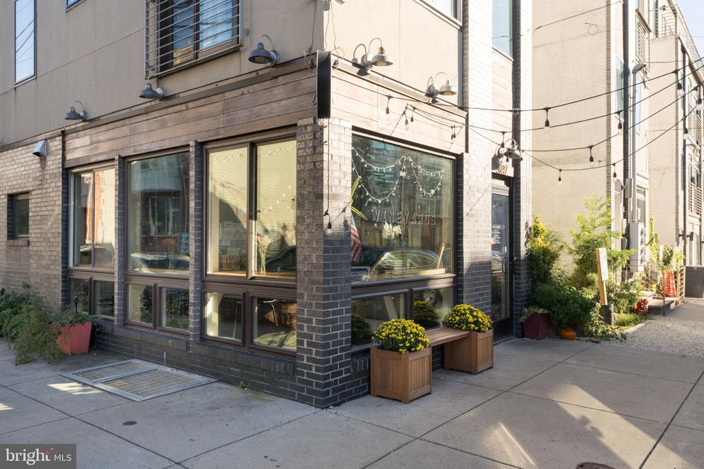 837 N 16TH STREET Unit: 4