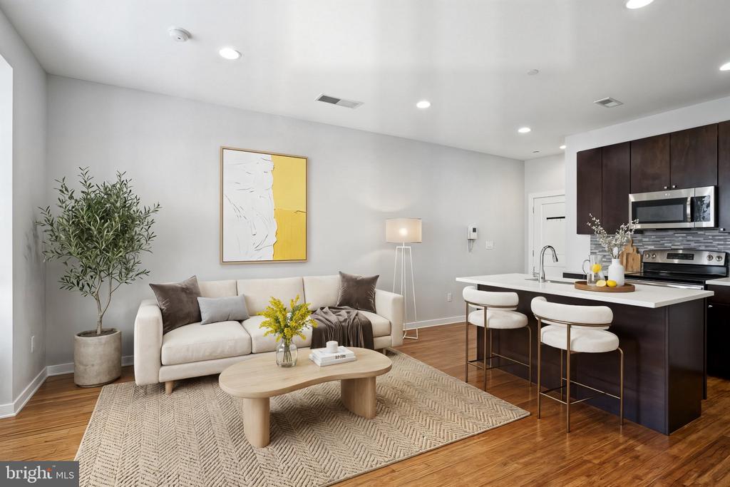 837 N 16TH STREET Unit: 4