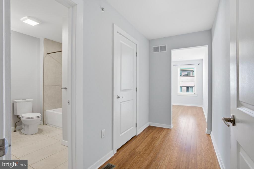 837 N 16TH STREET Unit: 4