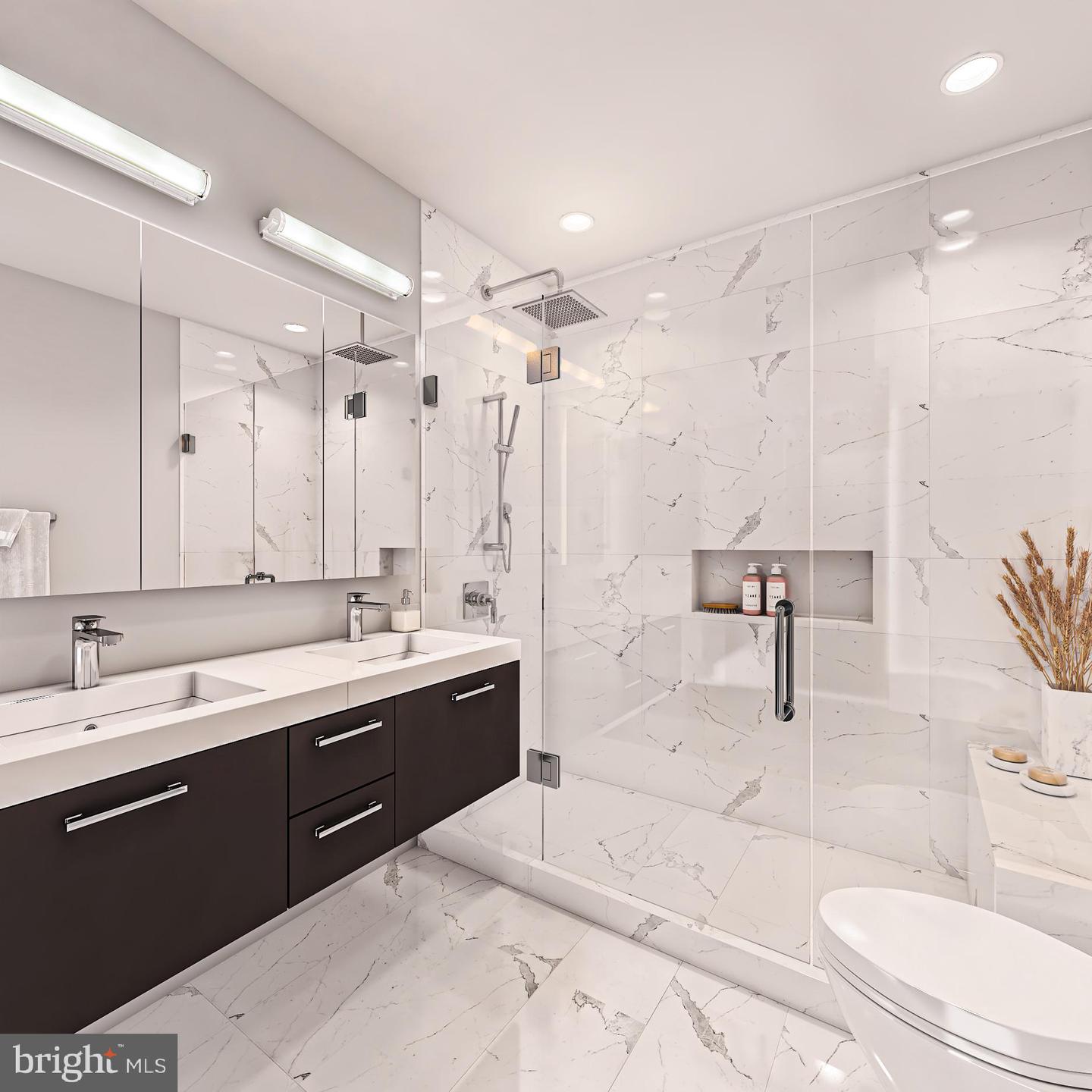 2401 Washington AVENUE Unit: C10A