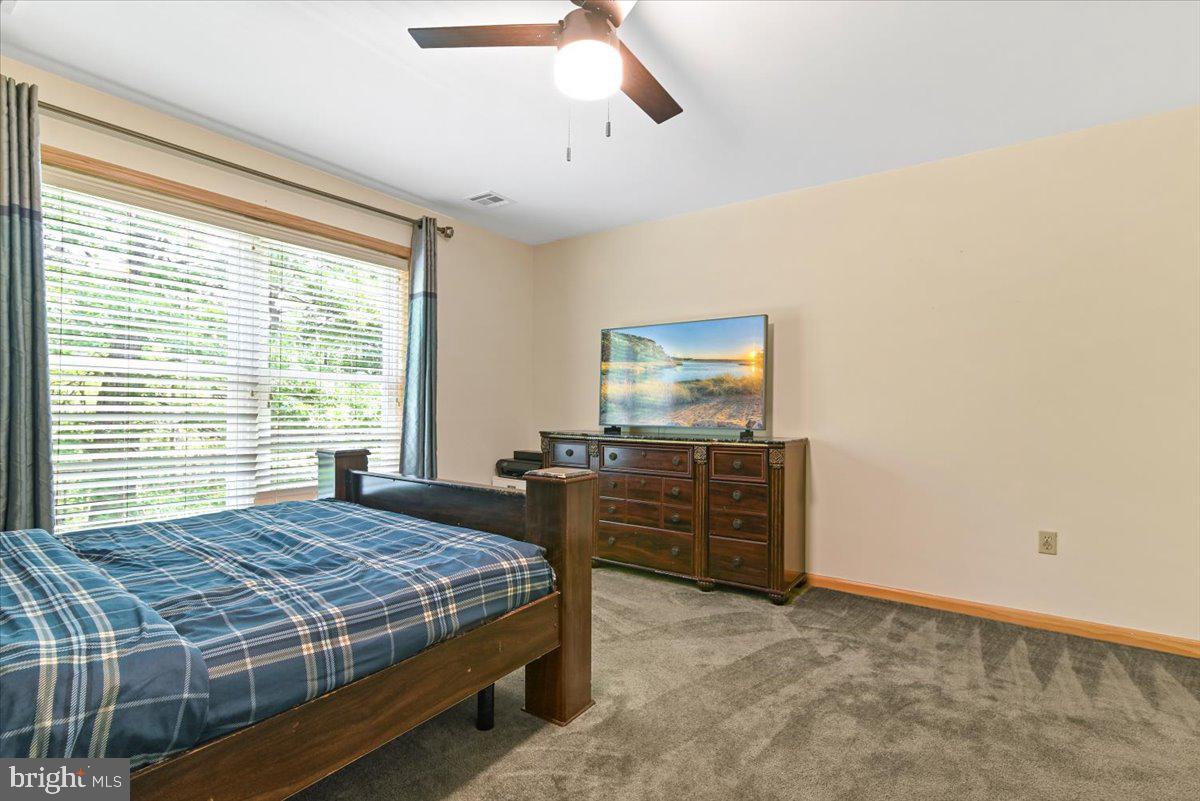 1006 Long Lake Road
