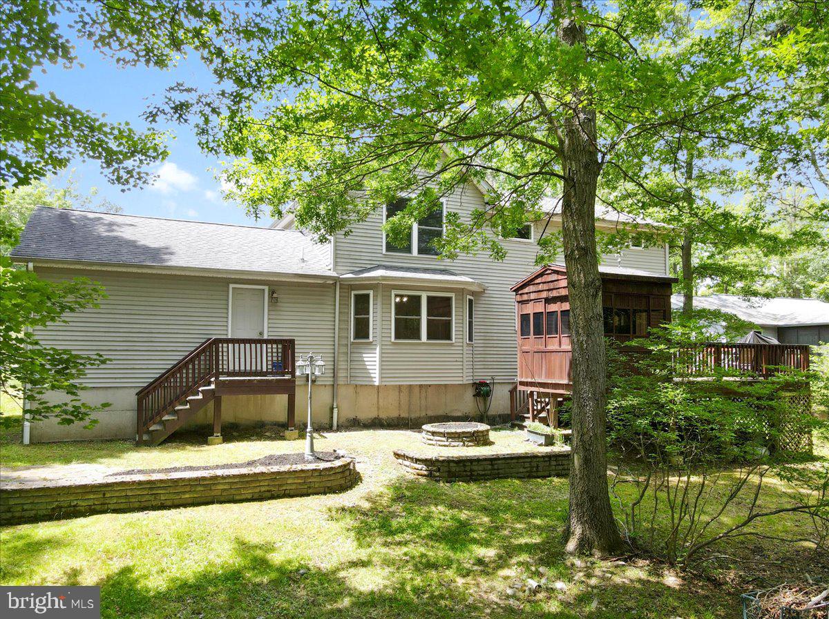 1006 Long Lake Road