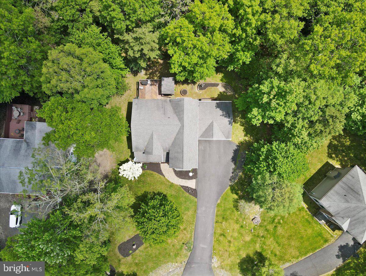1006 Long Lake Road