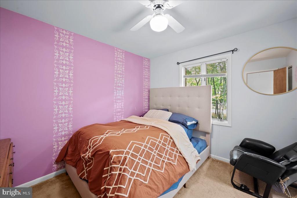 134 OAKENSHIELD DRIVE
