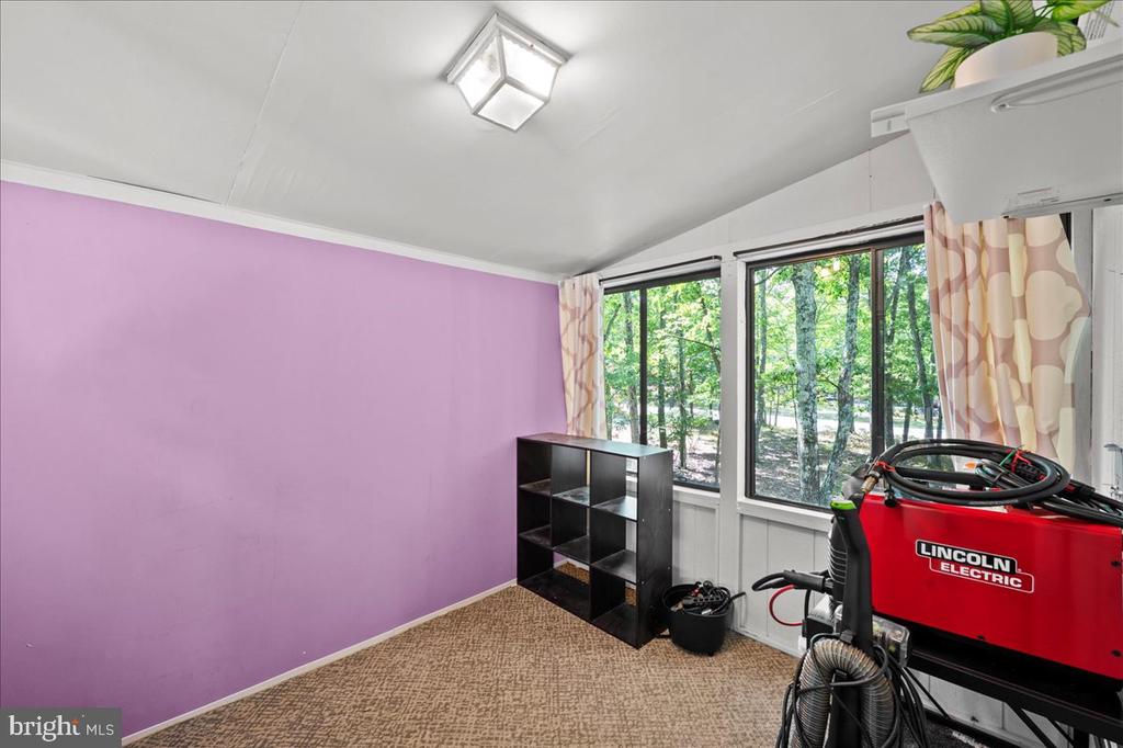 134 OAKENSHIELD DRIVE