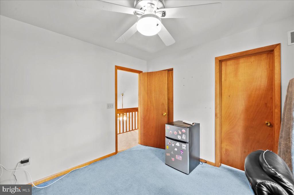 134 OAKENSHIELD DRIVE