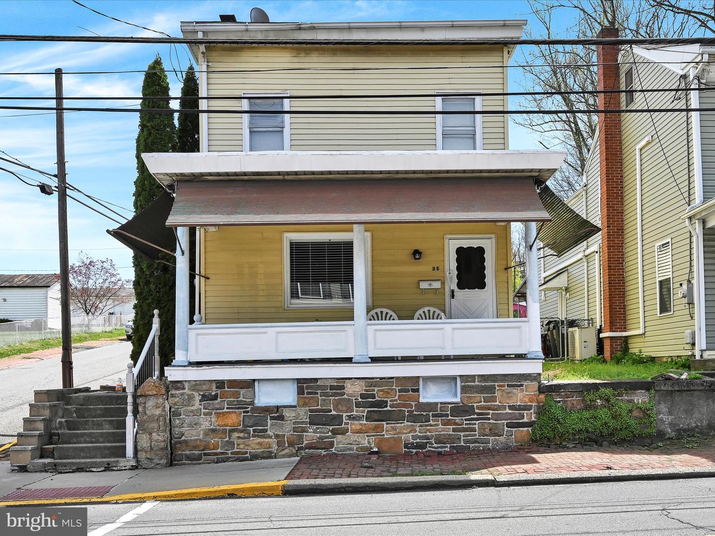 31 Chestnut St