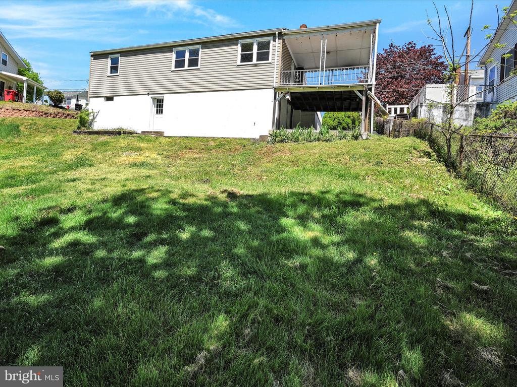 1349 Mount Hope Ave
