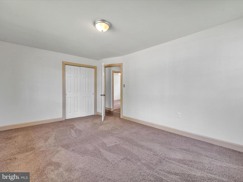1349 Mount Hope Ave