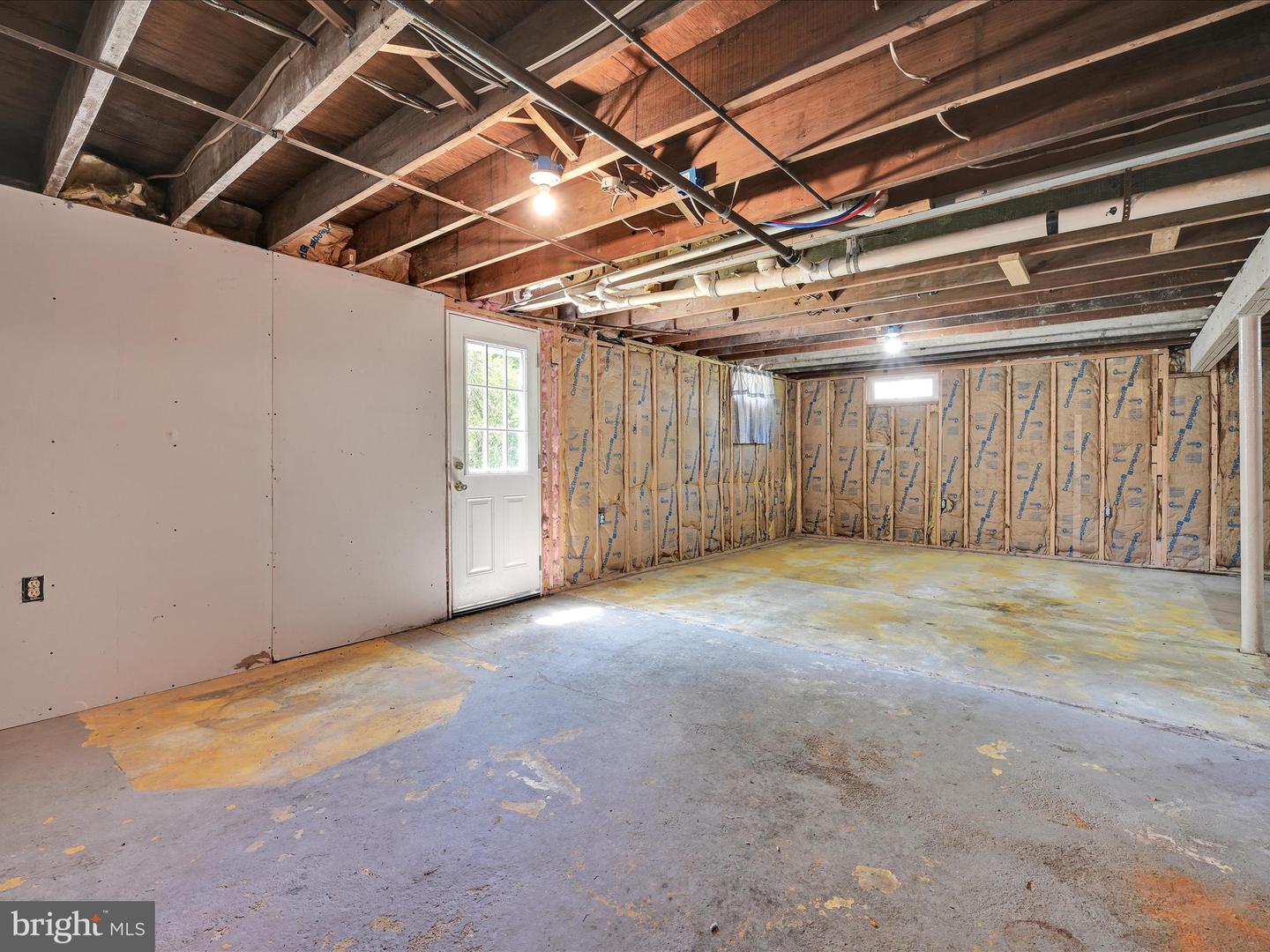 1349 Mount Hope Ave