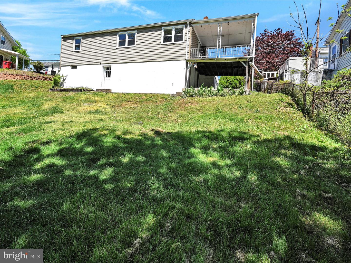 1349 Mount Hope Ave