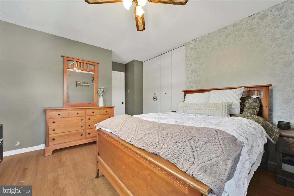 89 DEERFIELD DRIVE
