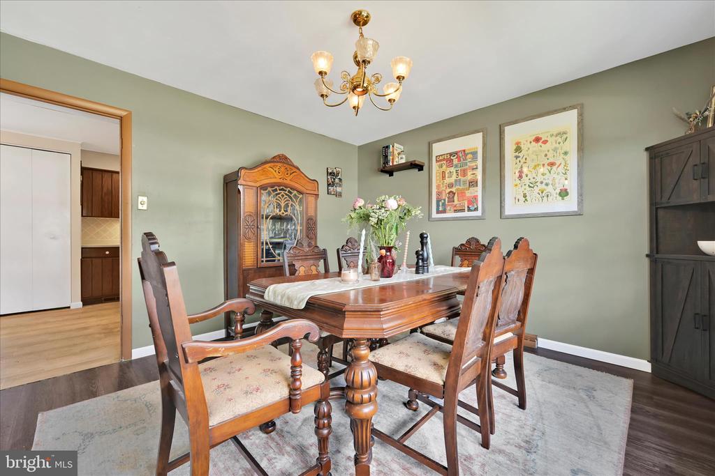 89 DEERFIELD DRIVE
