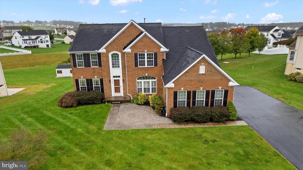 447 EL VISTA DRIVE