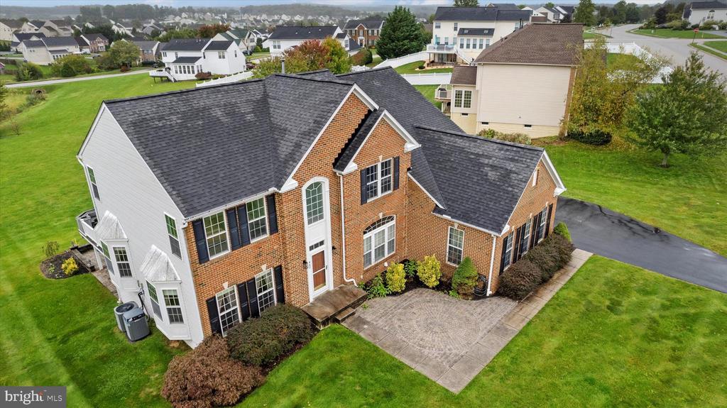 447 EL VISTA DRIVE