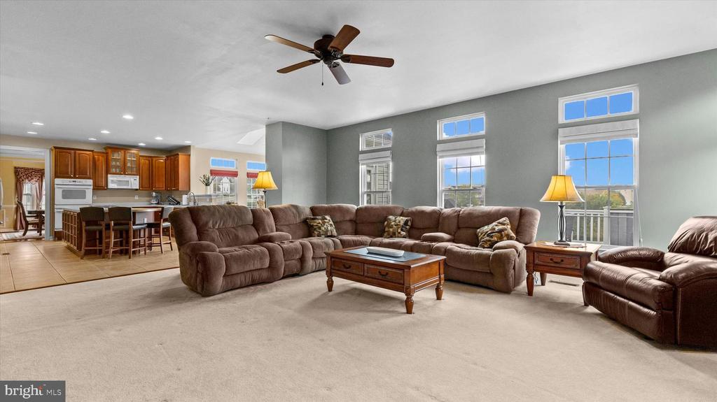 447 EL VISTA DRIVE