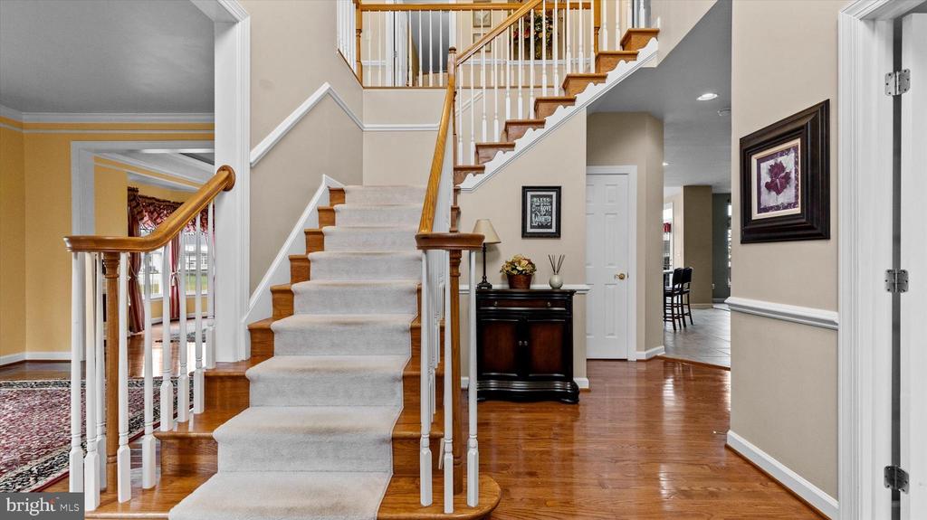 447 EL VISTA DRIVE