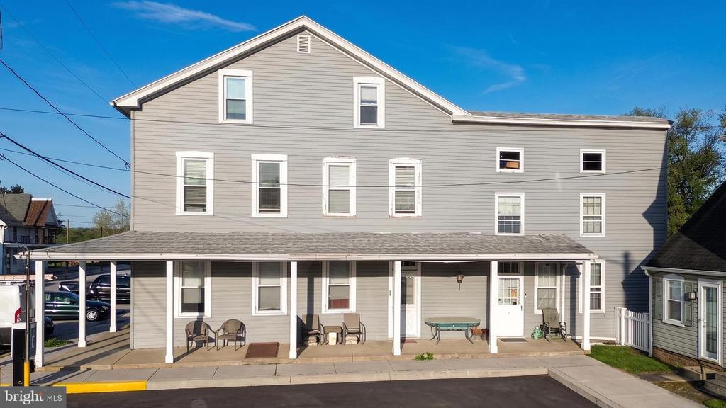 8 E BROADWAY AVE