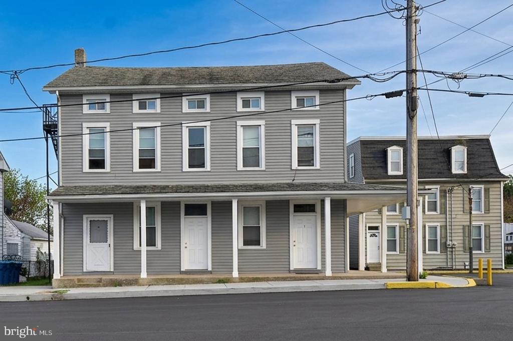 8 E BROADWAY AVE
