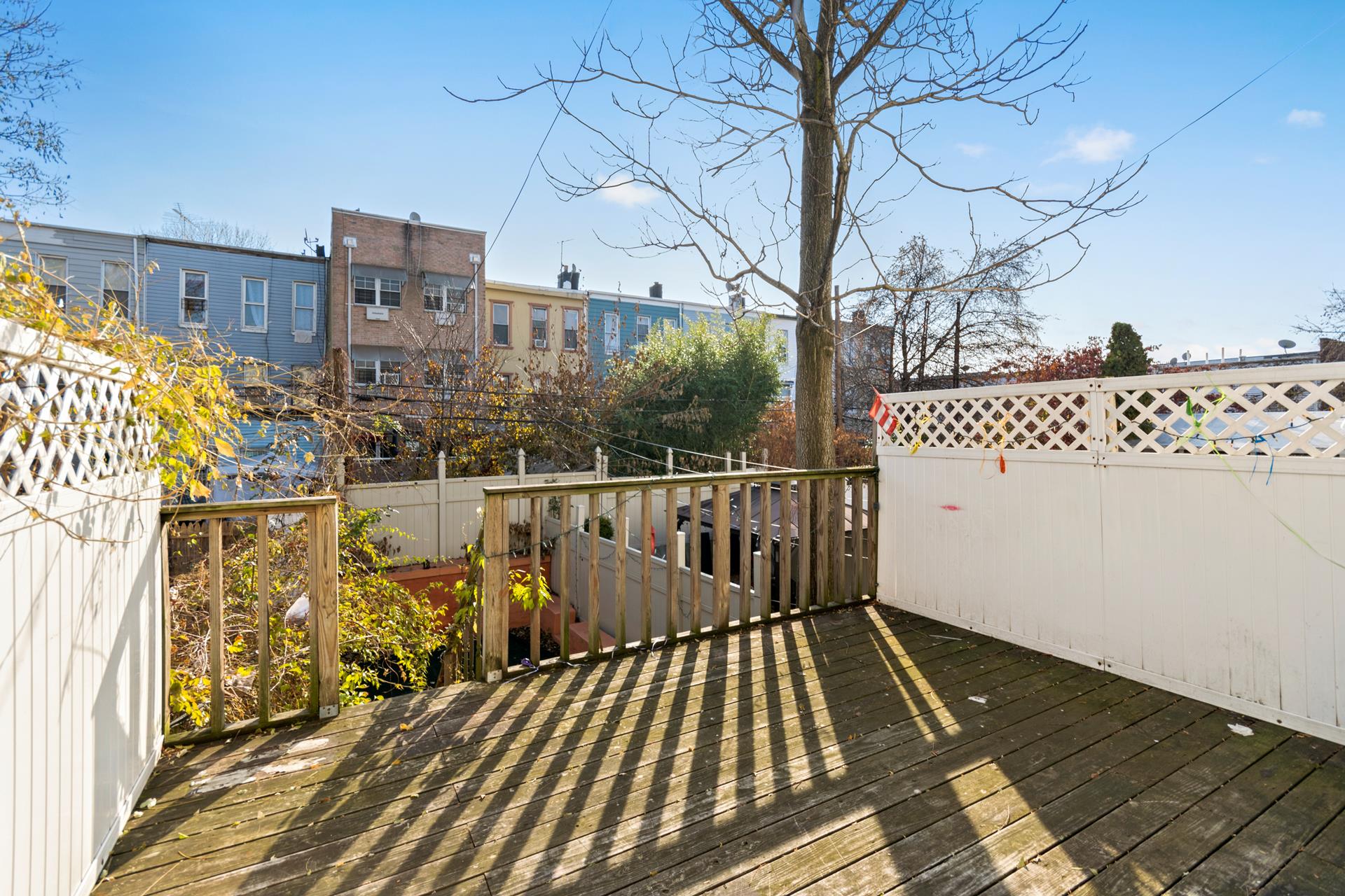 238 Woodbine Street Unit: 0