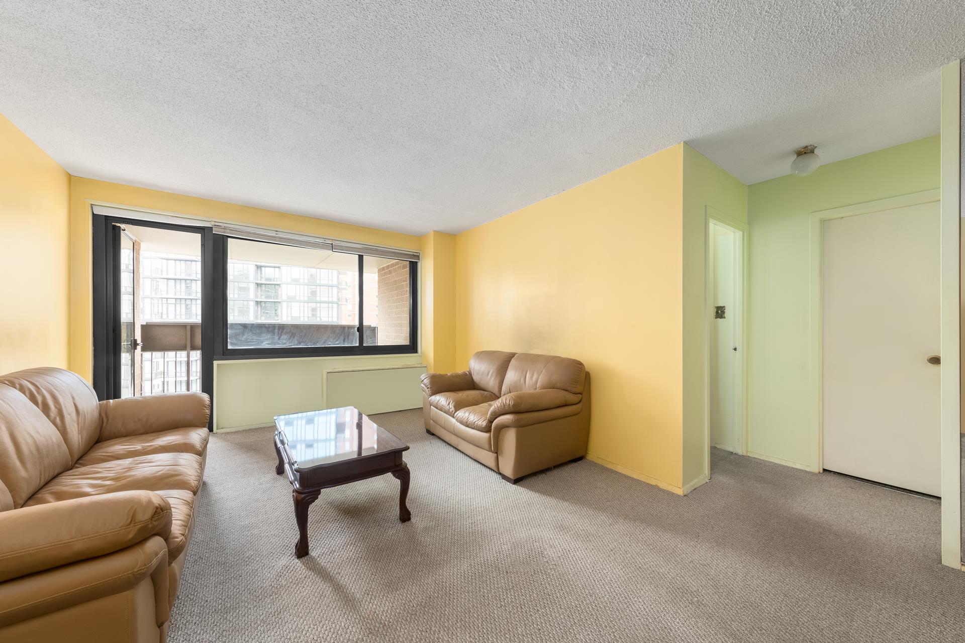 77 Fulton Street Unit: 19E
