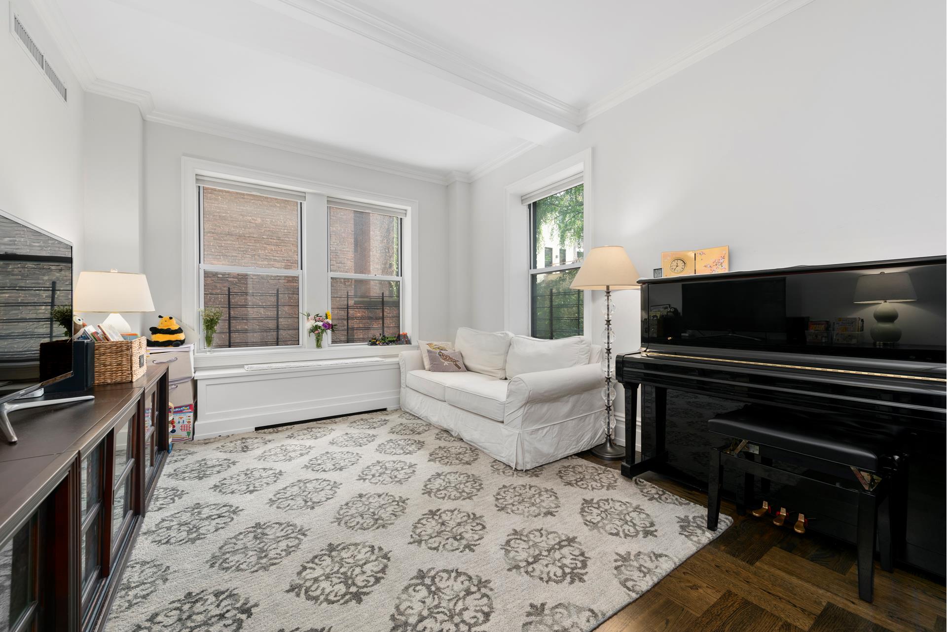 165 W 91st Street Unit: 2C