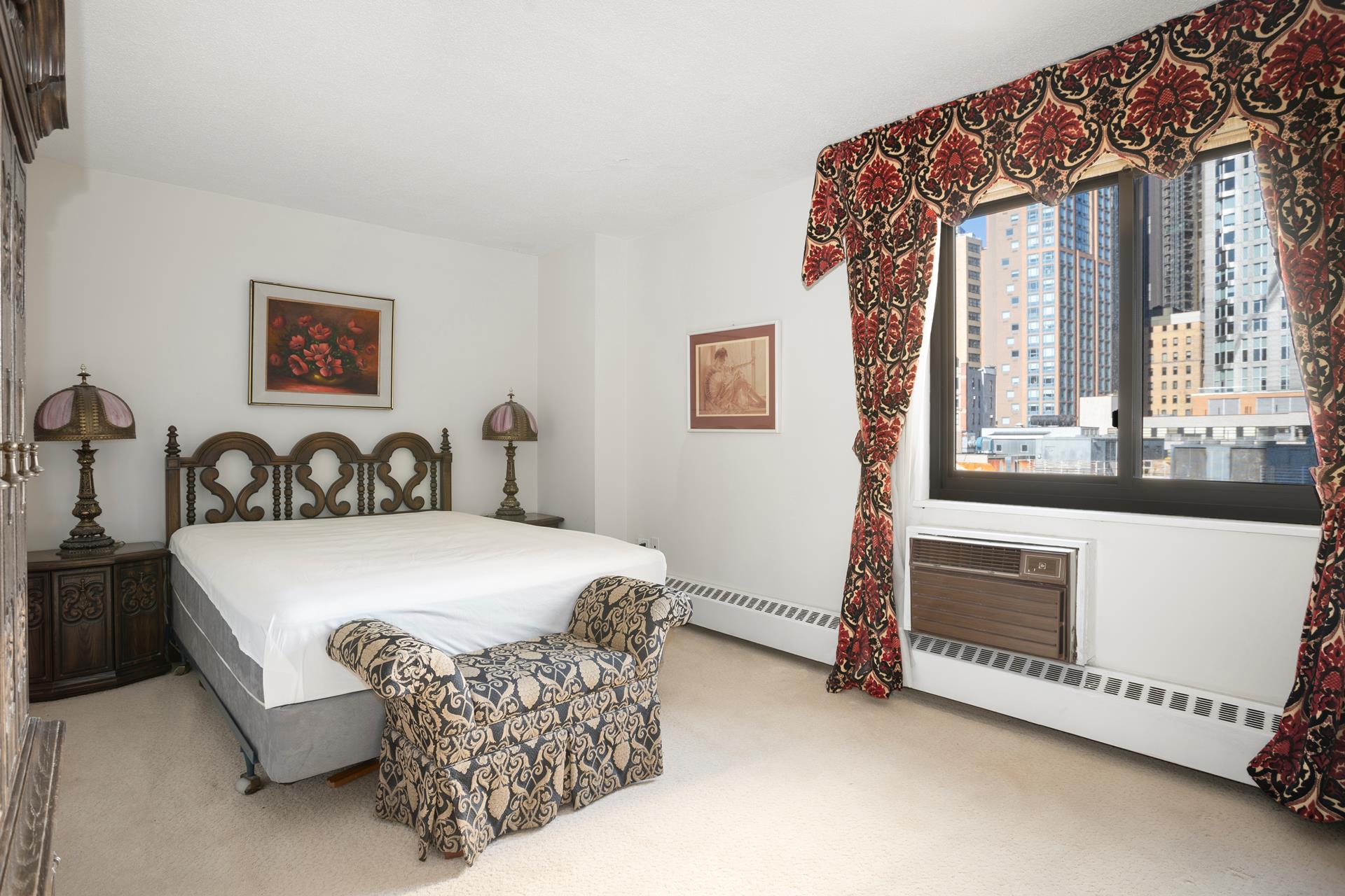 90 Gold Street Unit: 11L