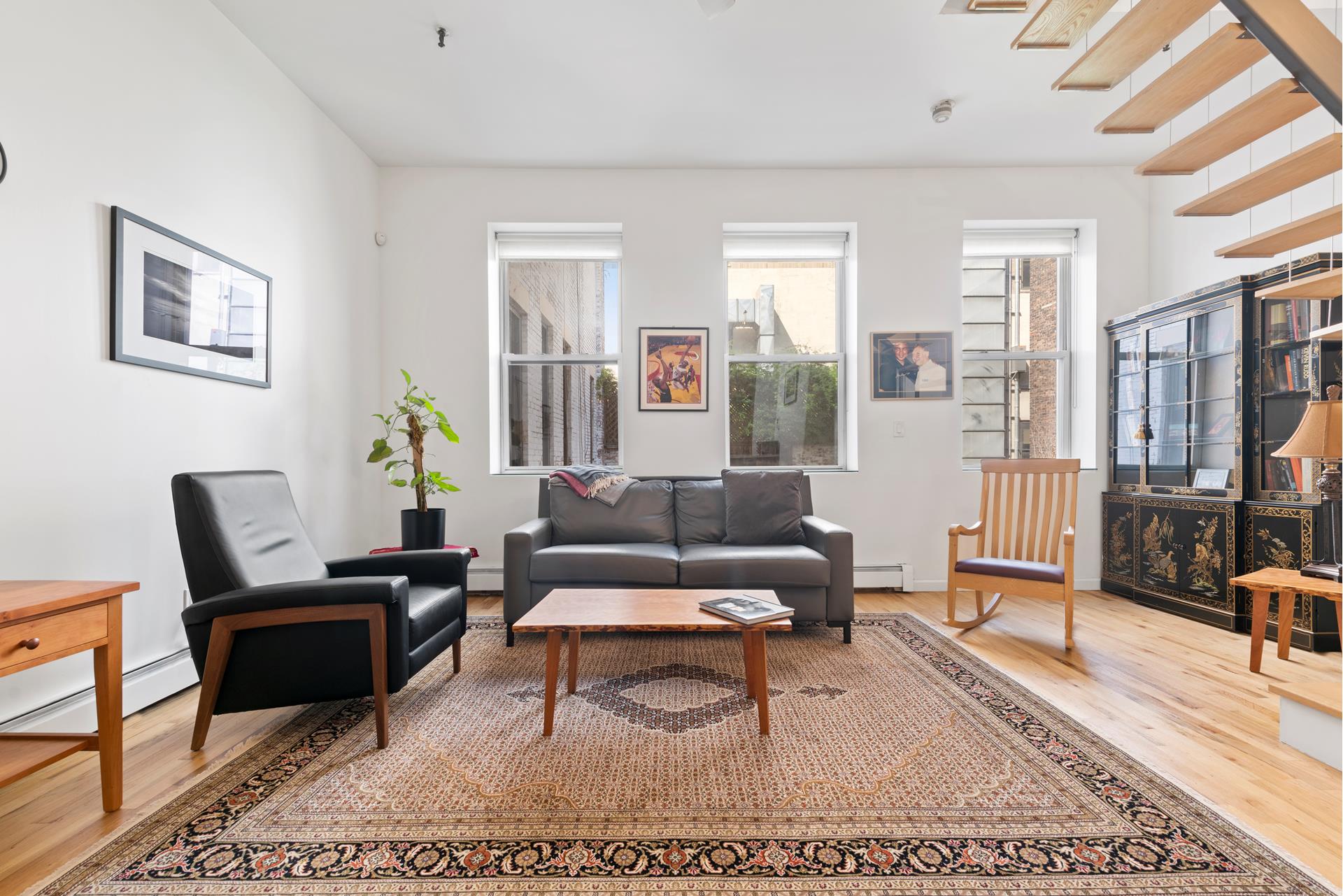 307 E 12th Street Unit: 2A