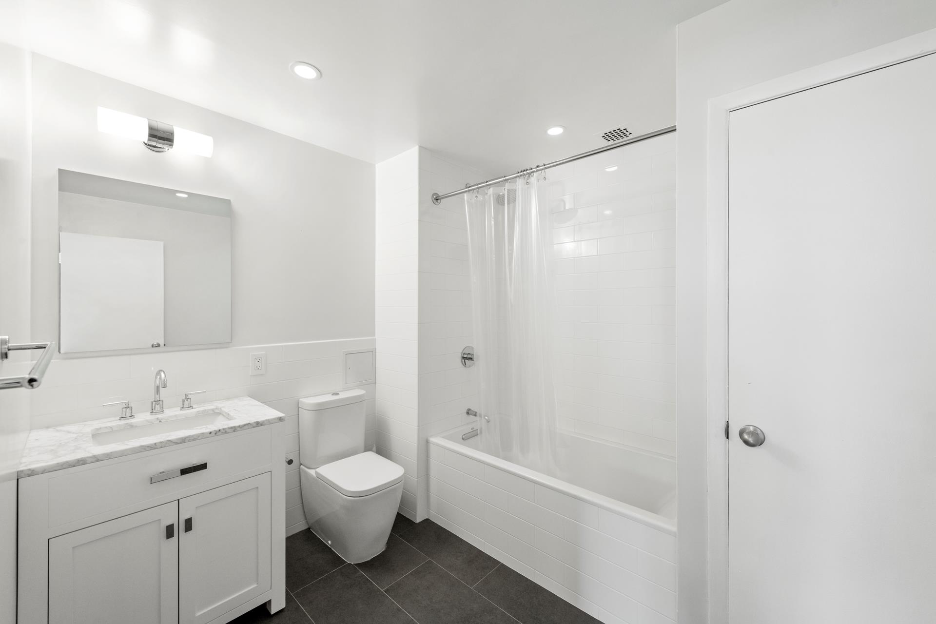 21 E 22nd Street Unit: 7G