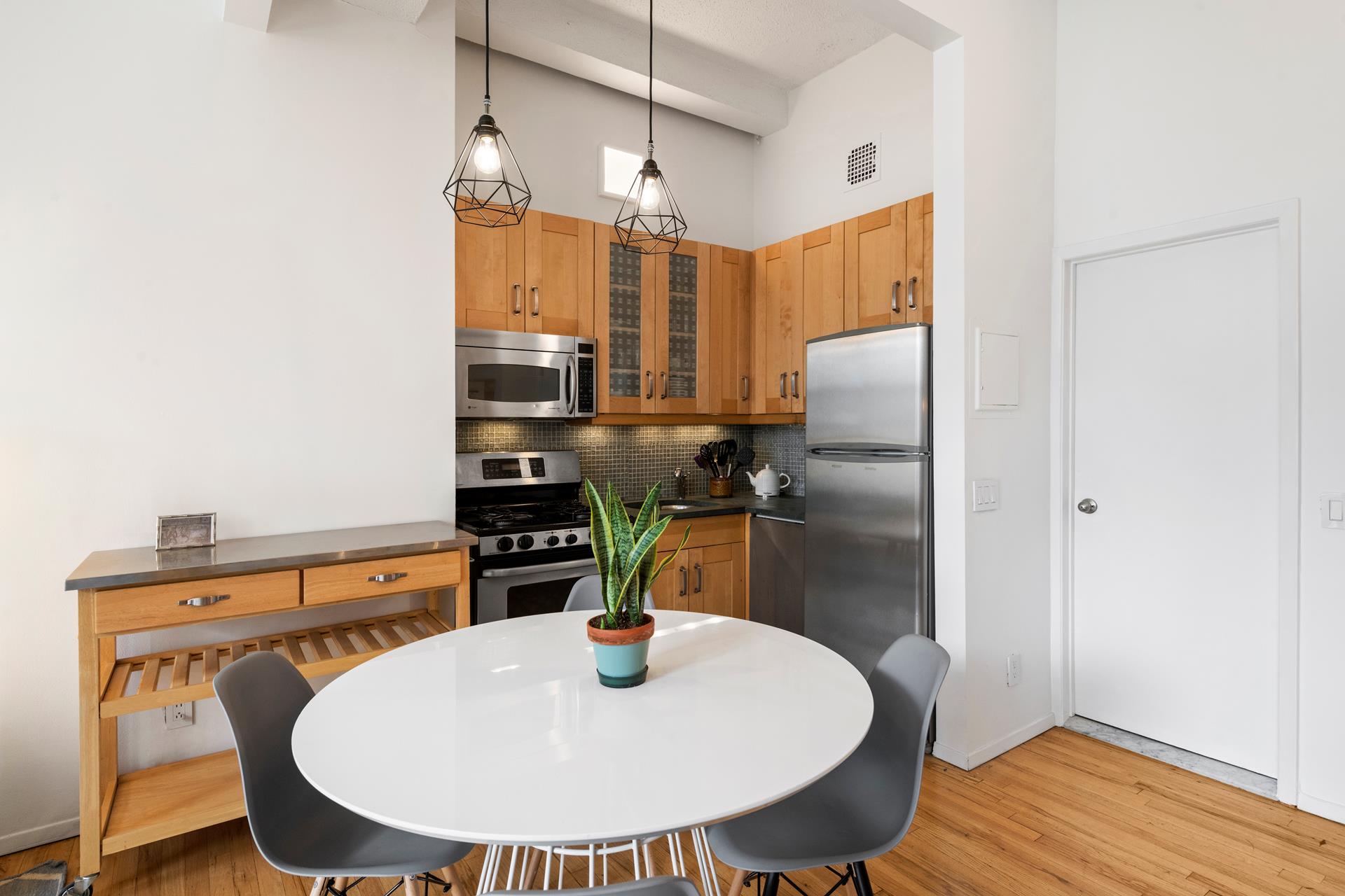 21 E 22nd Street Unit: 7G
