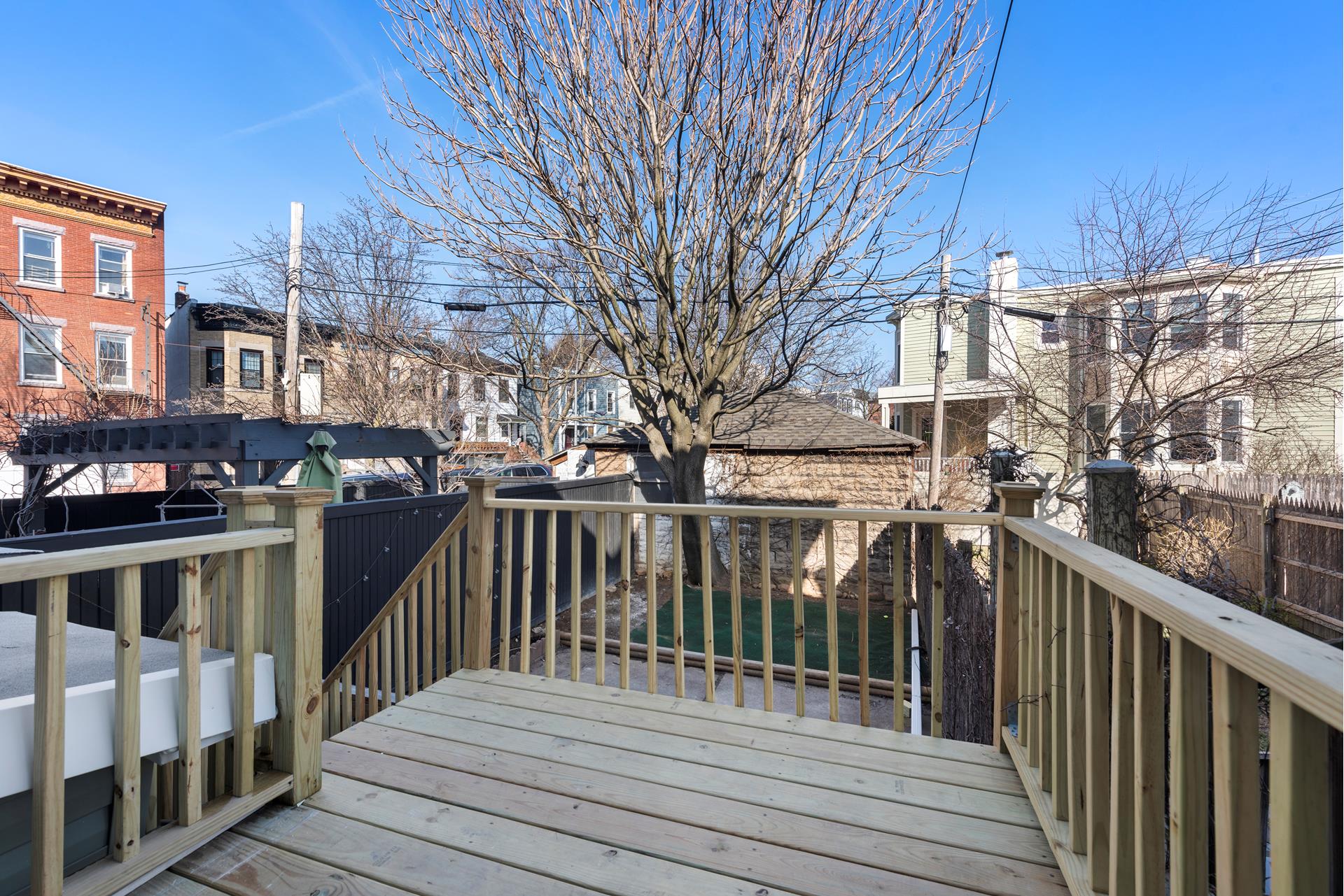 405 Greenwood Avenue