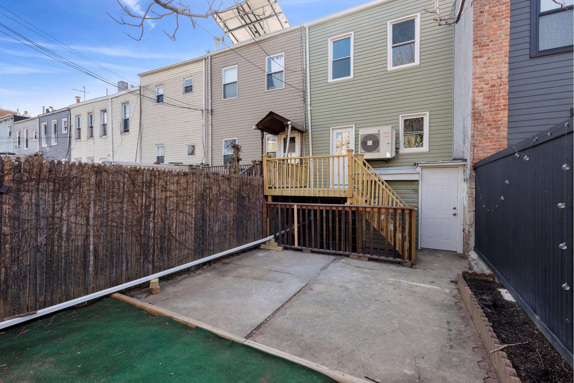 405 Greenwood Avenue