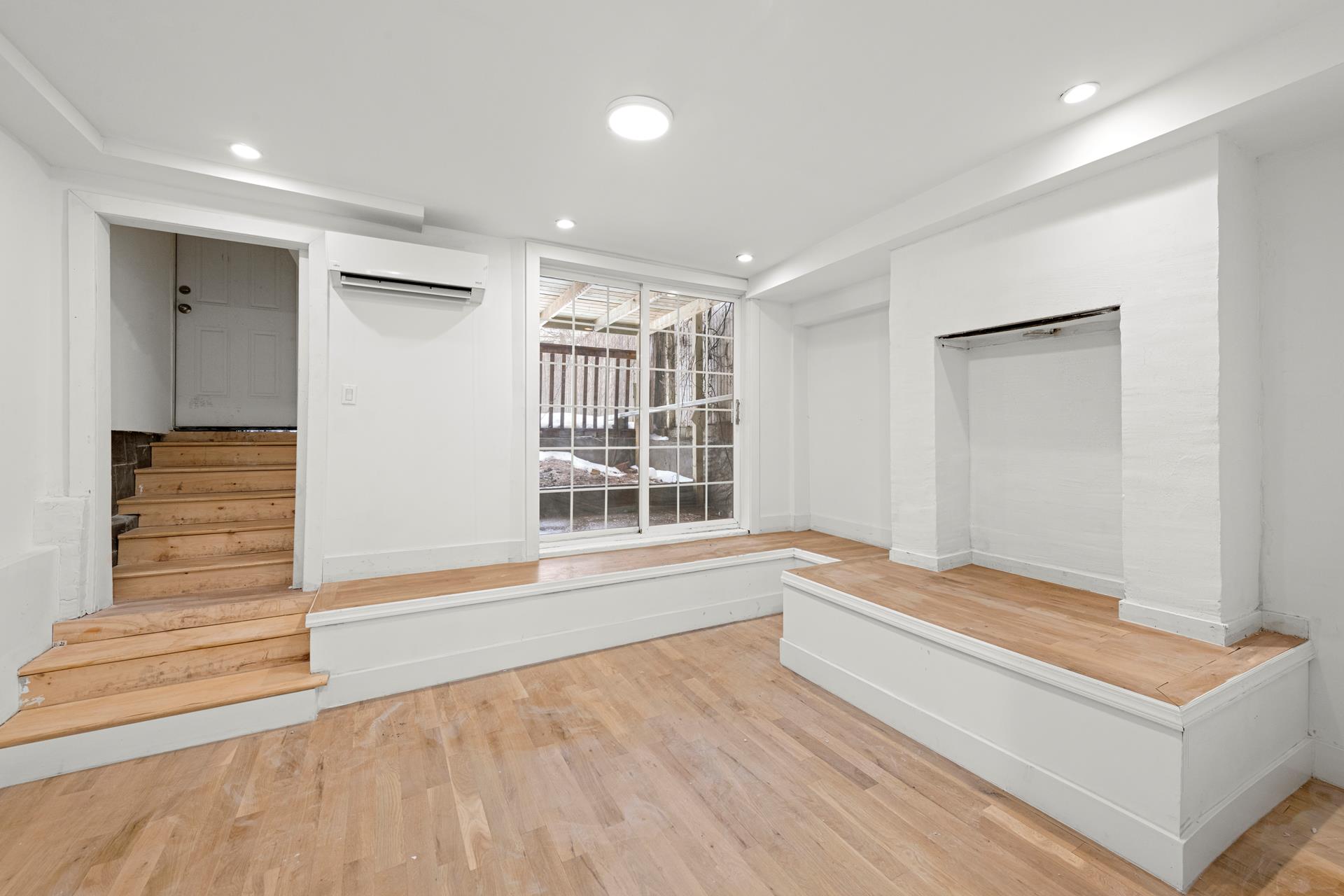 405 Greenwood Avenue
