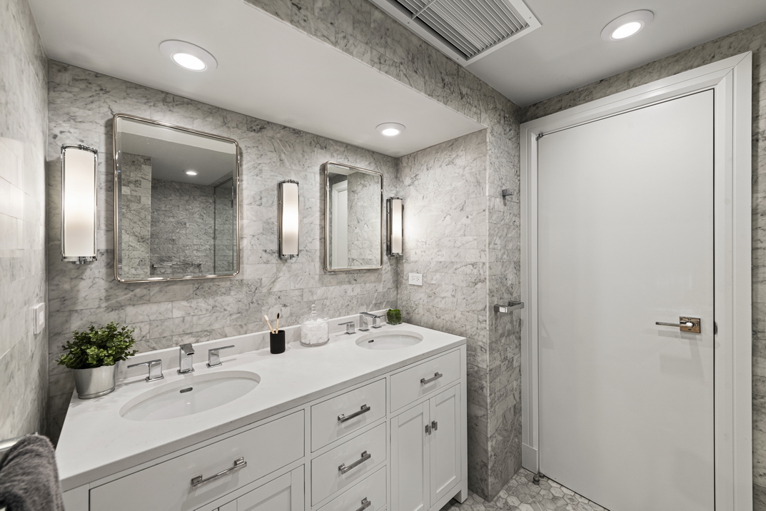 147 W 22ND Street Unit: 1E