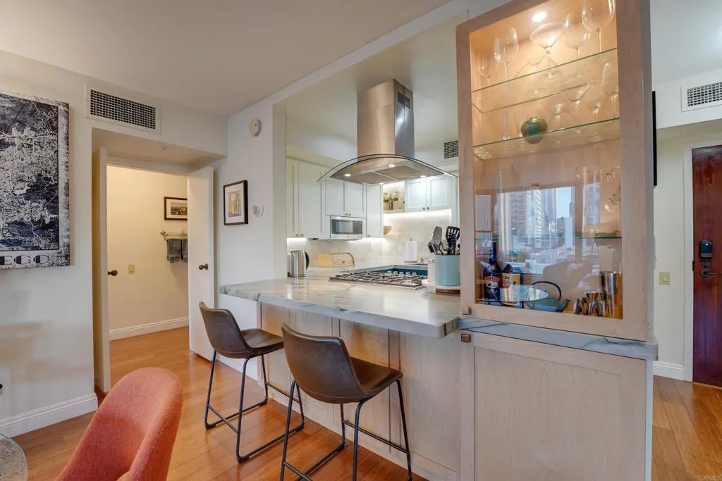 500 W Harbor Drive Unit 903