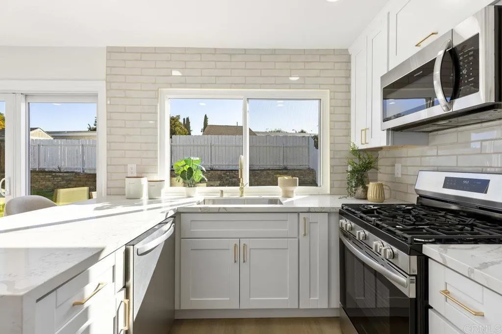 13023 Ashgate Pl