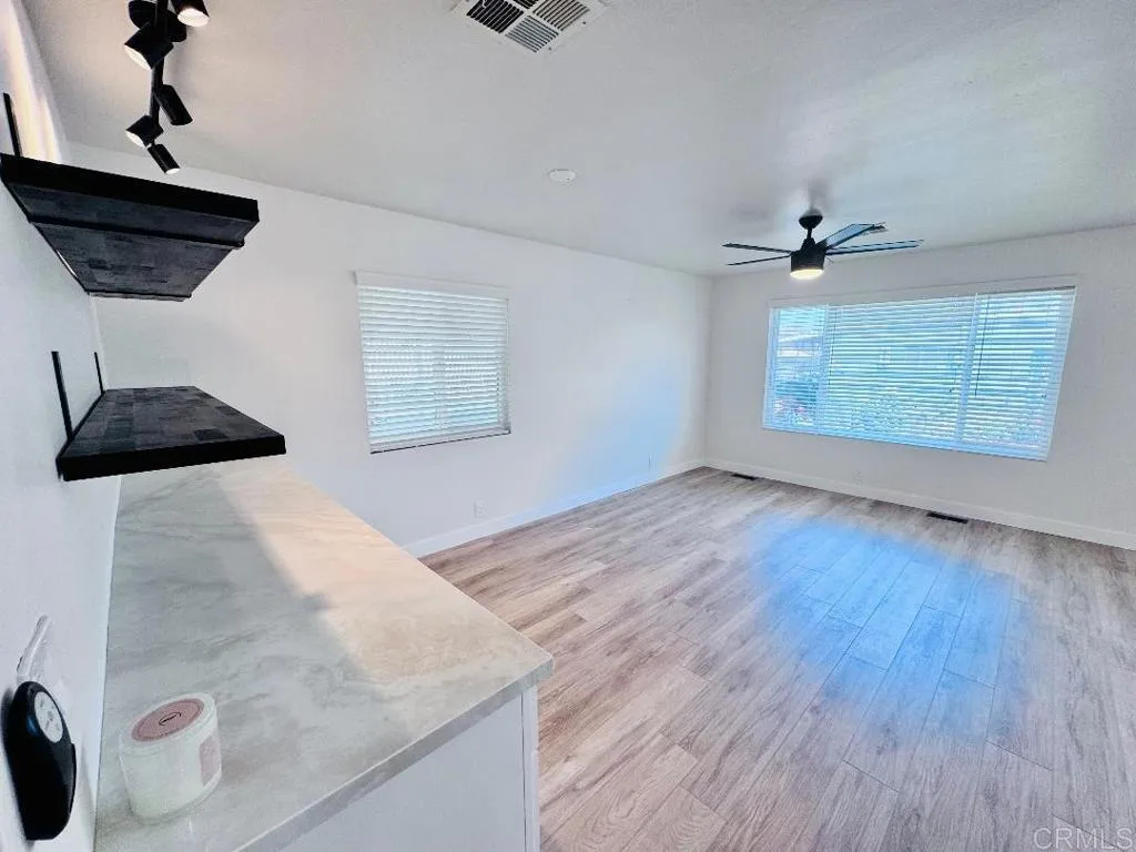 9500 Harritt Road Unit 86