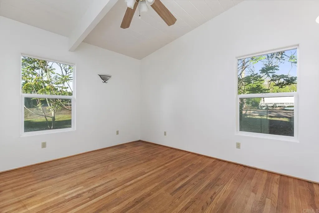 10546 Valle Vista Rd