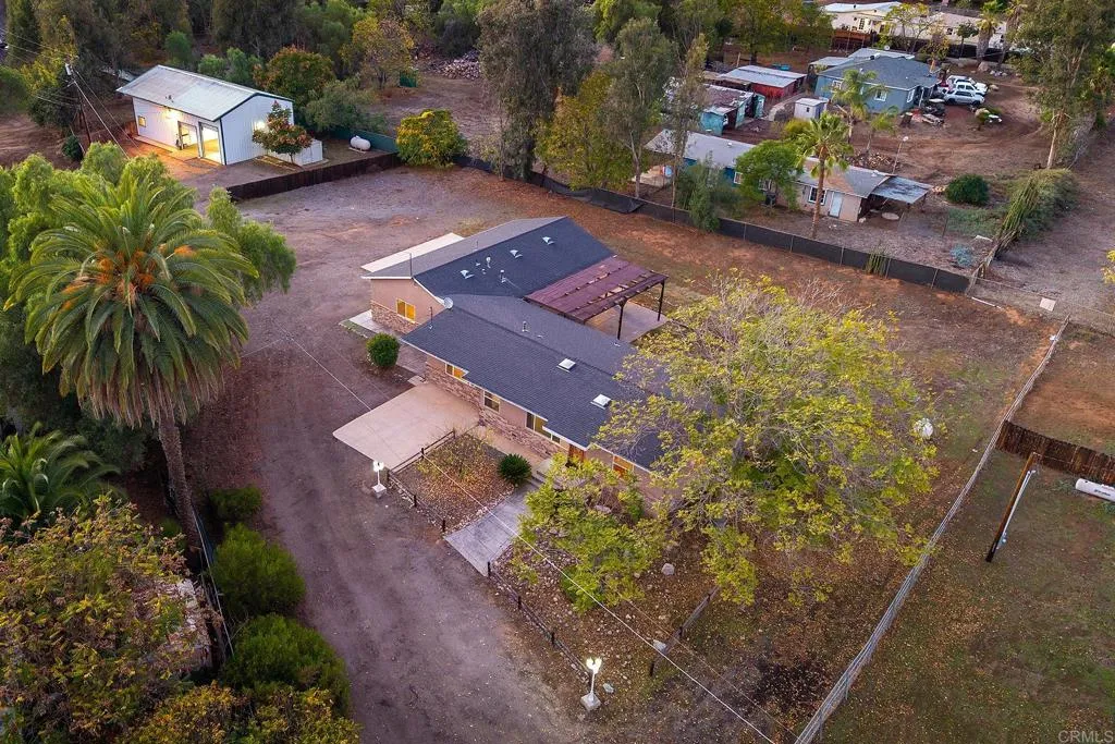 10546 Valle Vista Rd