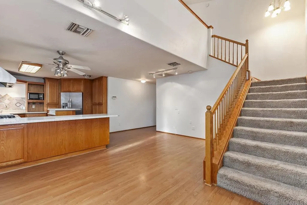 10546 Valle Vista Rd
